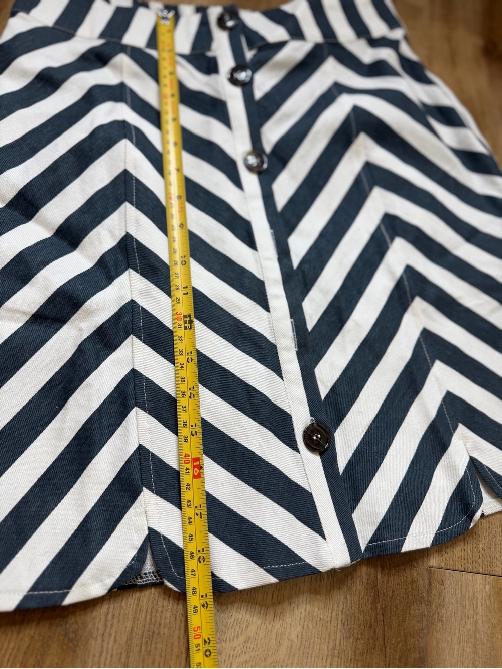 NWT Listicle Black & White Striped Skirt Size Small - Picture 11 of 13